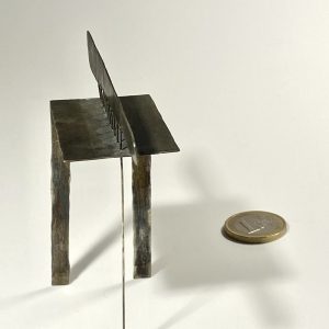 Kleine Skulptur, 3 Beine